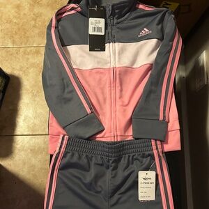 ADIDAS toddler tracksuit / set 24M